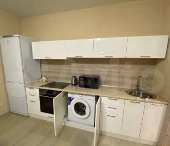 Сдается 1-комнатная квартира, 50 м²