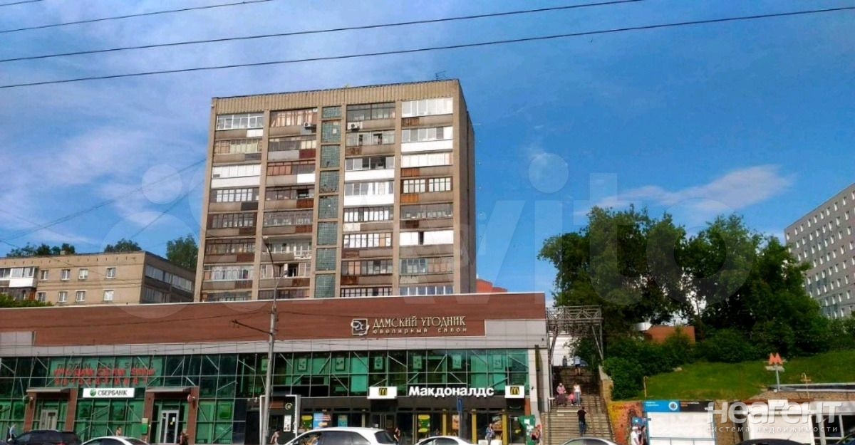 Продается 1-комнатная квартира, 30 м²