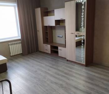Продается 1-комнатная квартира, 39 м²