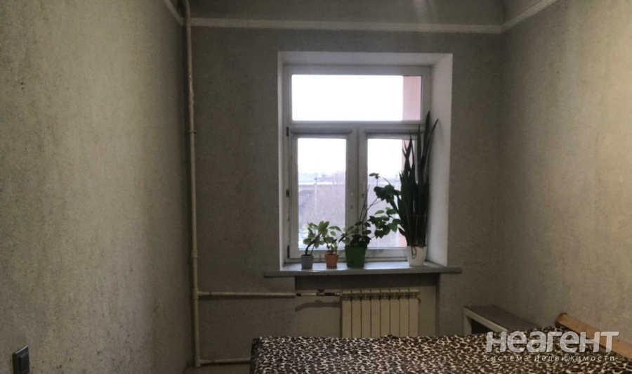 Продается Многокомнатная квартира, 90 м²