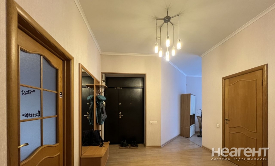 Продается 3-х комнатная квартира, 99 м²