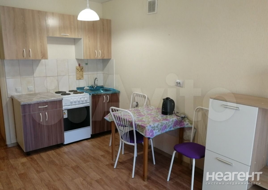 Сдается 1-комнатная квартира, 28 м²