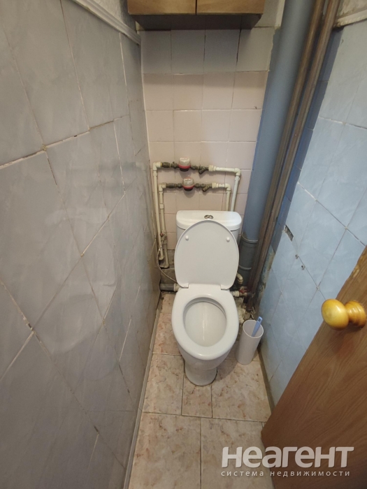 Сдается 2-х комнатная квартира, ул. Челюскинцев