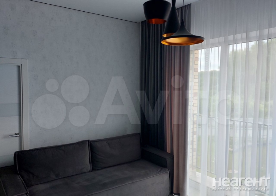 Продается 1-комнатная квартира, 35,3 м²