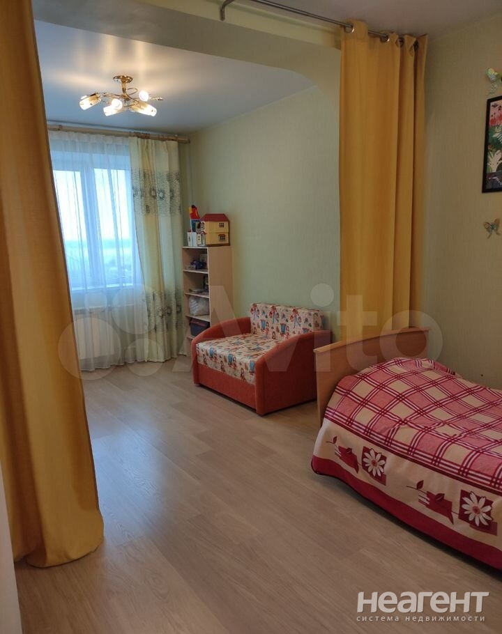 Продается 3-х комнатная квартира, 96 м²