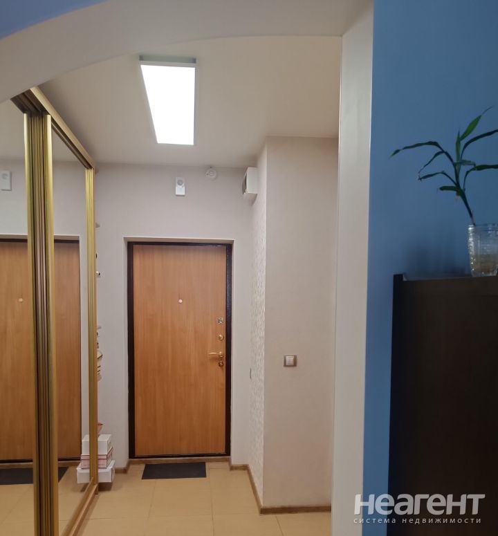 Продается 1-комнатная квартира, 29,3 м²