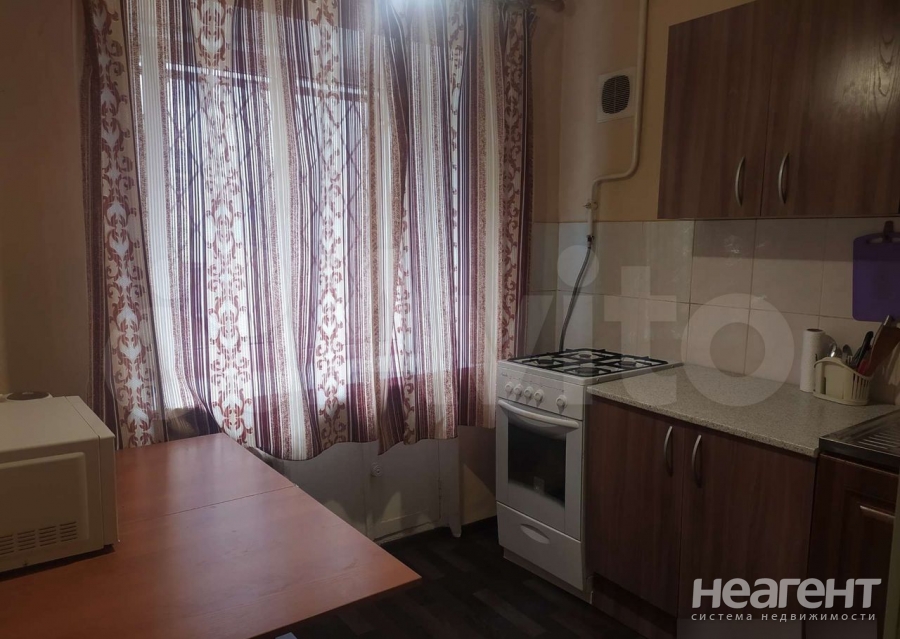 Сдается 1-комнатная квартира, 32 м²