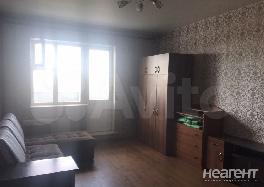 Продается 1-комнатная квартира, 28,1 м²