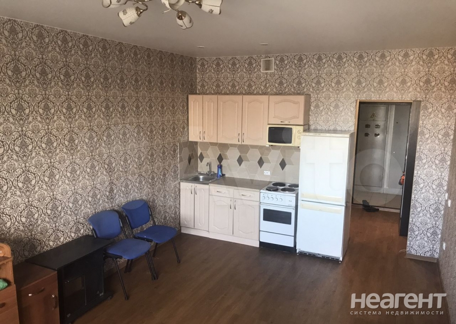 Продается 1-комнатная квартира, 28,1 м²