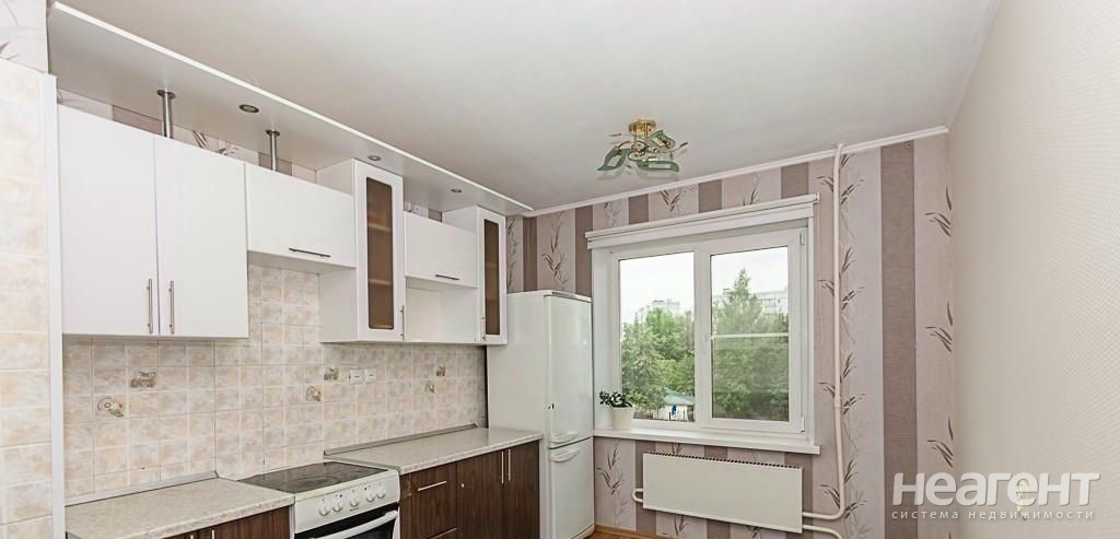 Продается 3-х комнатная квартира, 63 м²