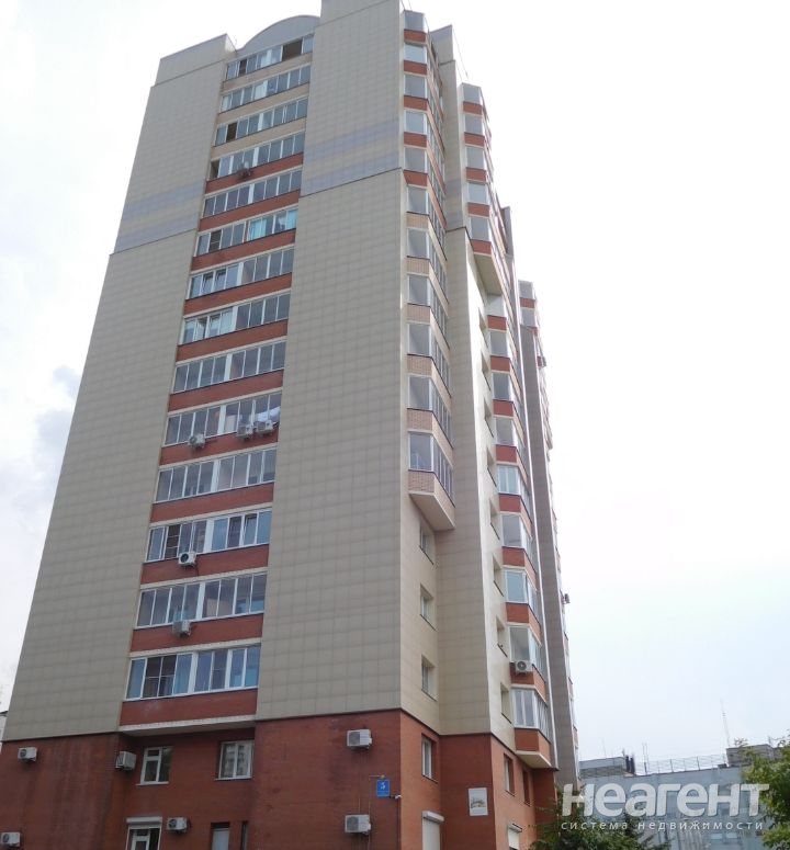 Продается Многокомнатная квартира, 127 м²