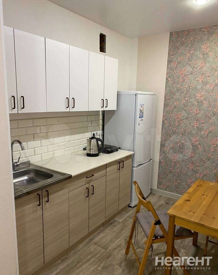 Сдается 1-комнатная квартира, 28 м²