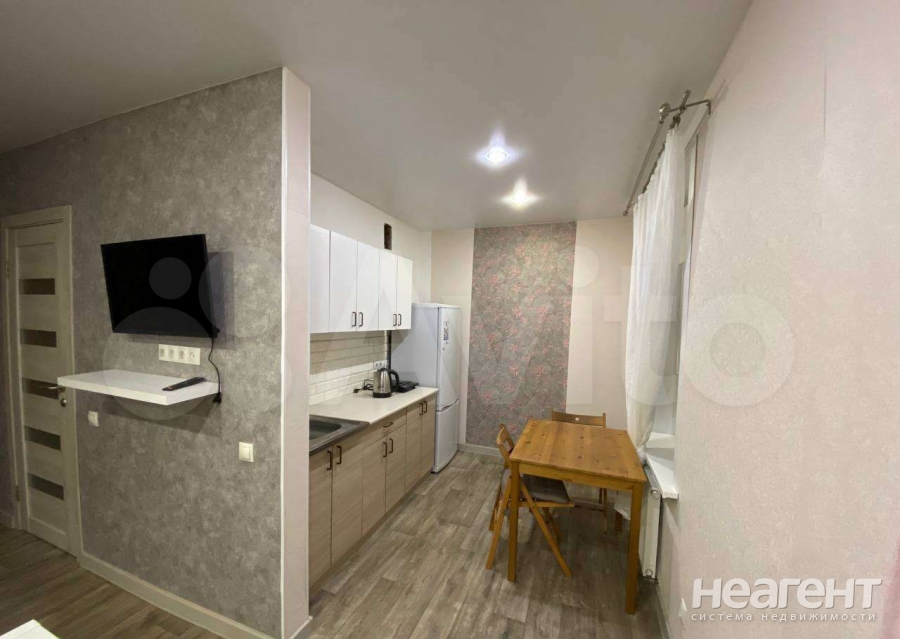 Сдается 1-комнатная квартира, 28 м²