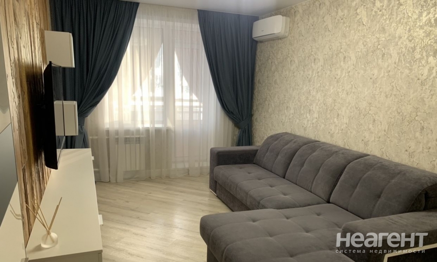 Продается 1-комнатная квартира, 38 м²