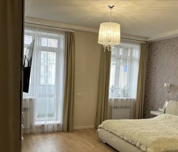 Продается 3-х комнатная квартира, 100 м²