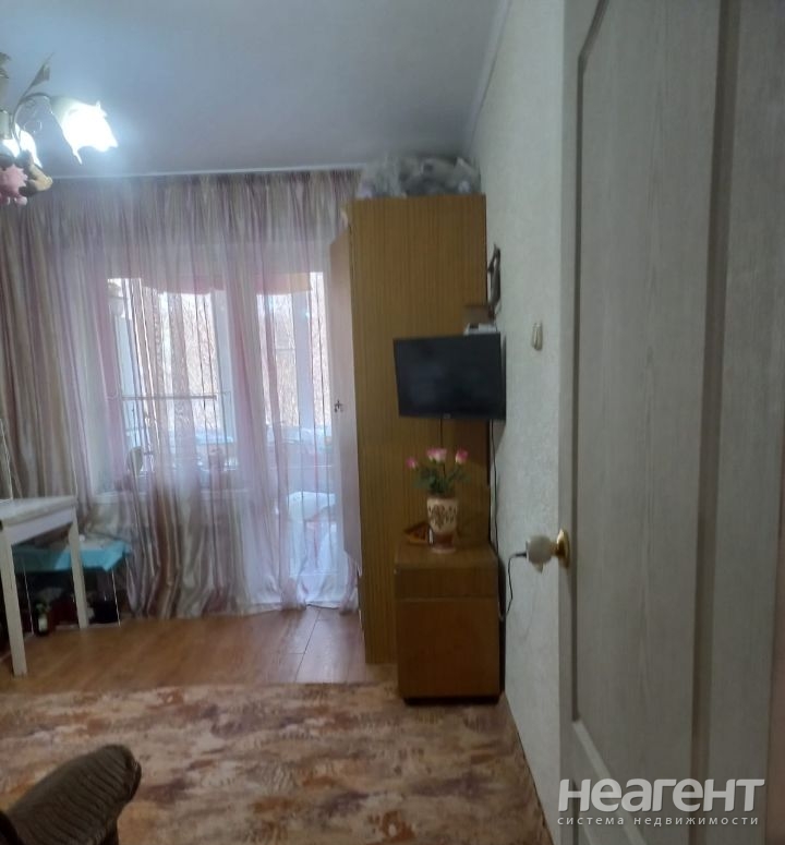 Продается 3-х комнатная квартира, 63 м²