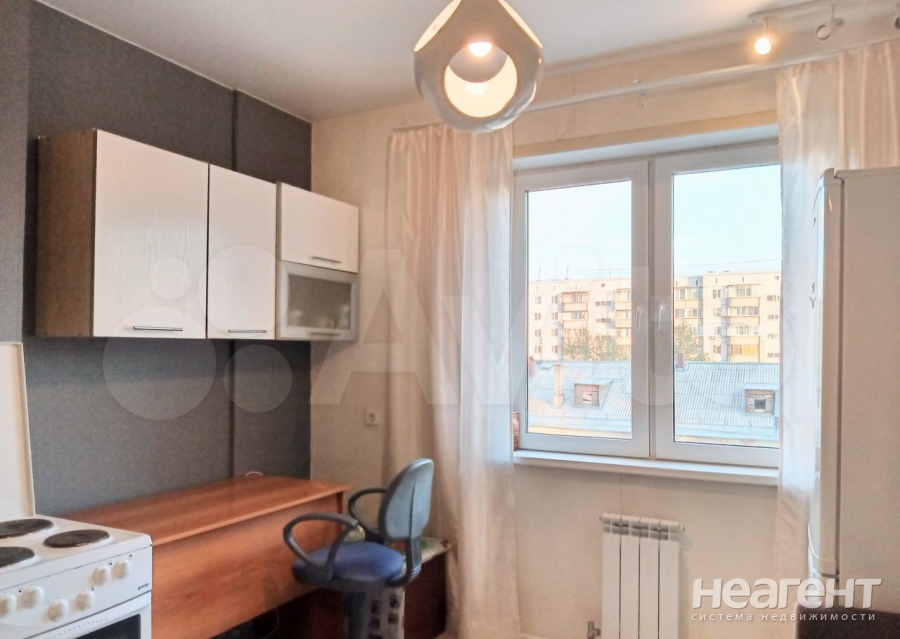 Продается 1-комнатная квартира, 39 м²