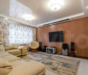 Продается 3-х комнатная квартира, 146 м²