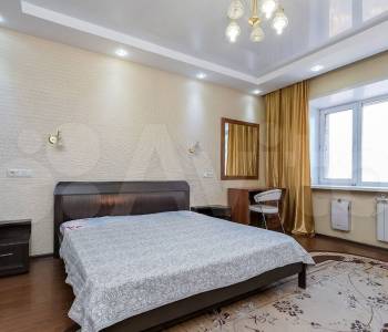 Продается 3-х комнатная квартира, 146 м²