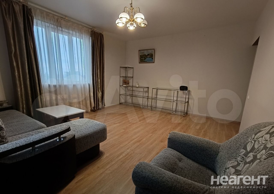 Продается 1-комнатная квартира, 45 м²