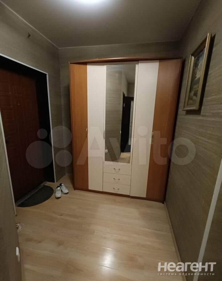 Продается 1-комнатная квартира, 45 м²