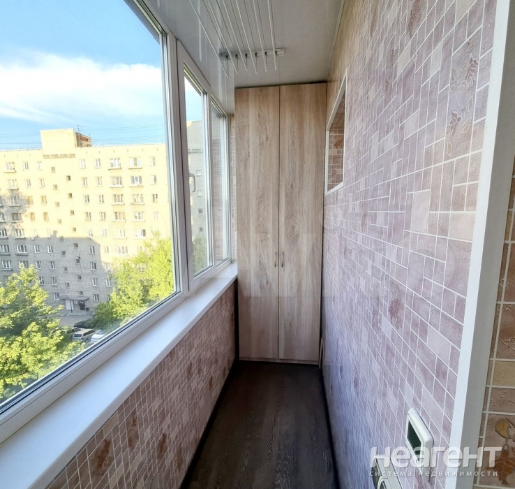 Продается Многокомнатная квартира, 133 м²