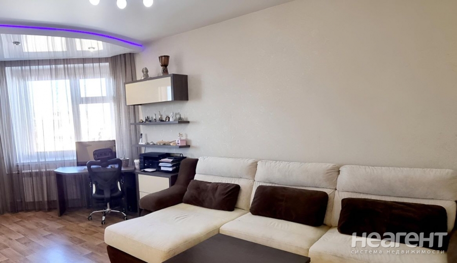 Продается Многокомнатная квартира, 133 м²