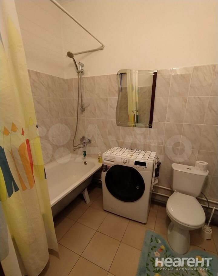 Сдается 1-комнатная квартира, 37 м²