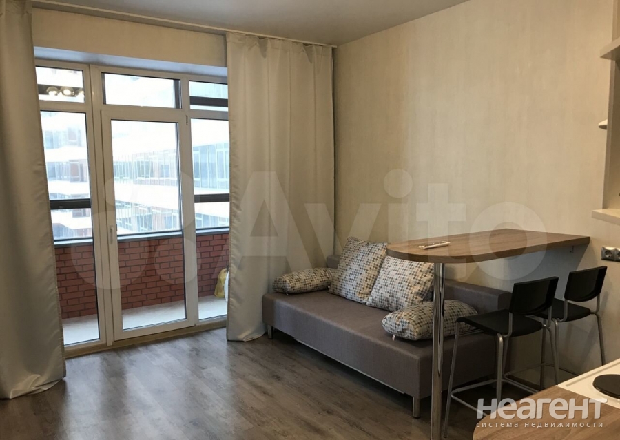 Продается 1-комнатная квартира, 21,7 м²