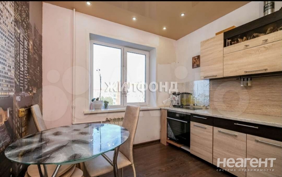 Продается 3-х комнатная квартира, 62 м²