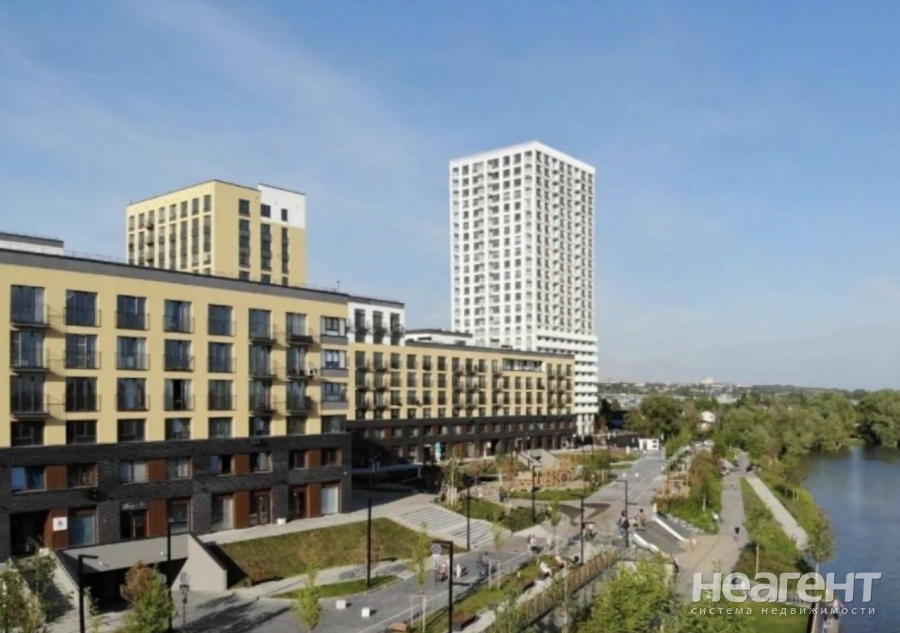 Продается 1-комнатная квартира, 40,9 м²