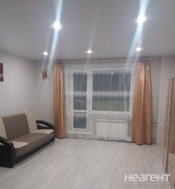 Продается 1-комнатная квартира, 34 м²