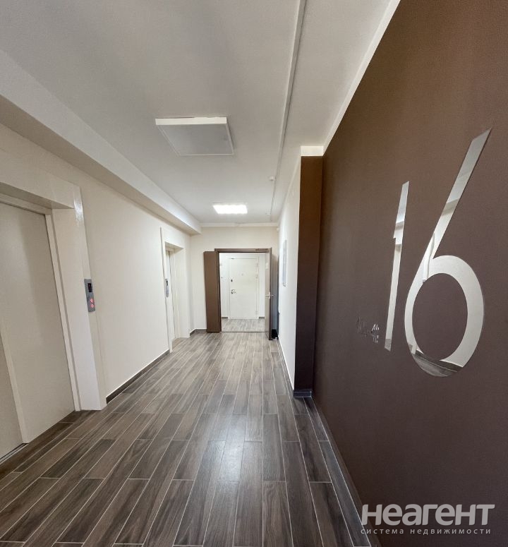 Продается 2-х комнатная квартира, 62,8 м²