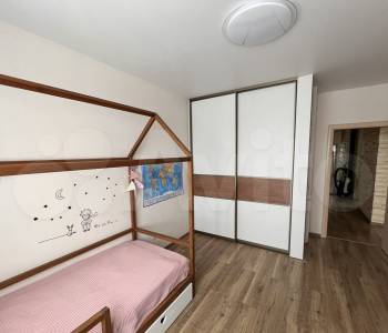 Продается 3-х комнатная квартира, 61 м²