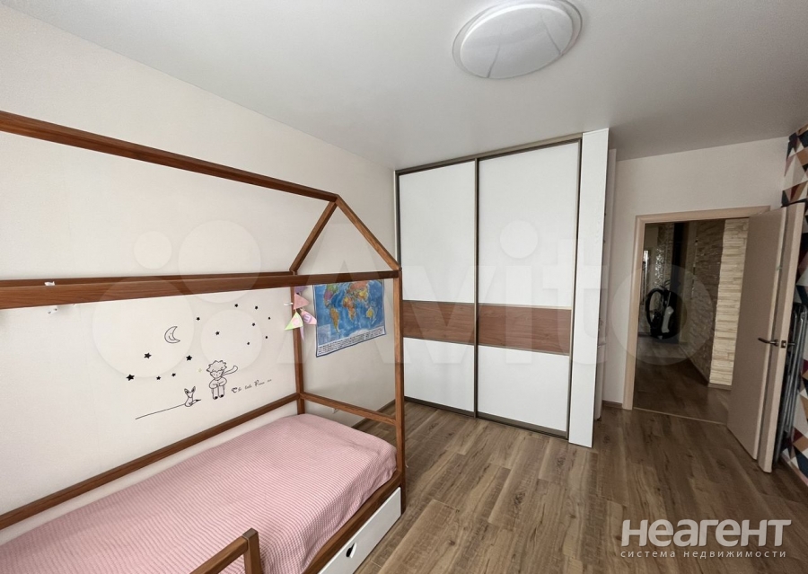 Продается 3-х комнатная квартира, 61 м²