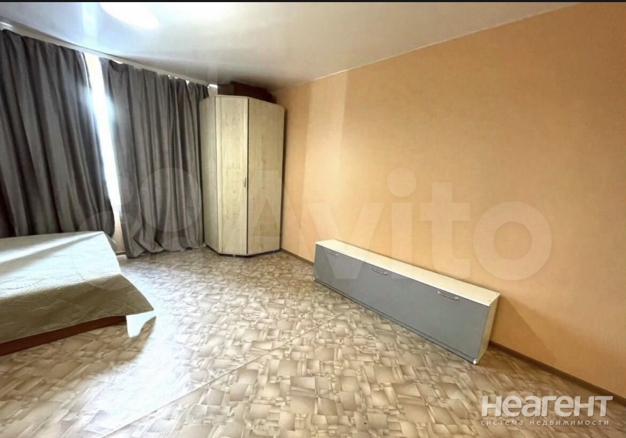 Продается 1-комнатная квартира, 32,4 м²