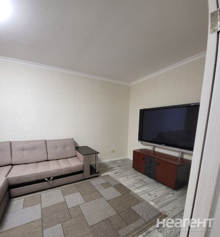 Сдается 1-комнатная квартира, 30 м²