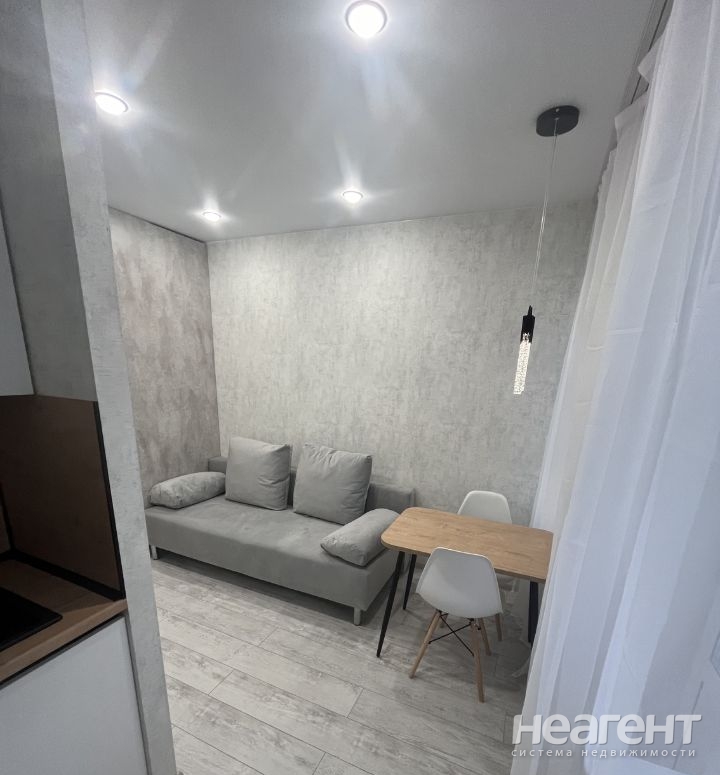 Продается 1-комнатная квартира, 18,6 м²