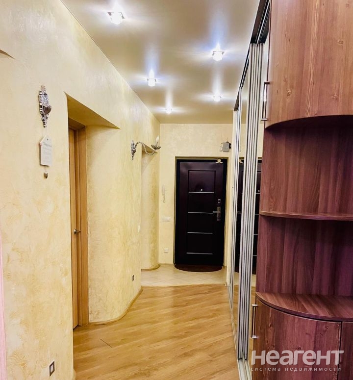 Продается 3-х комнатная квартира, 87 м²