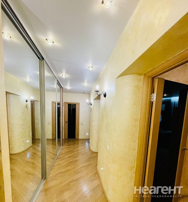 Продается 3-х комнатная квартира, 87 м²