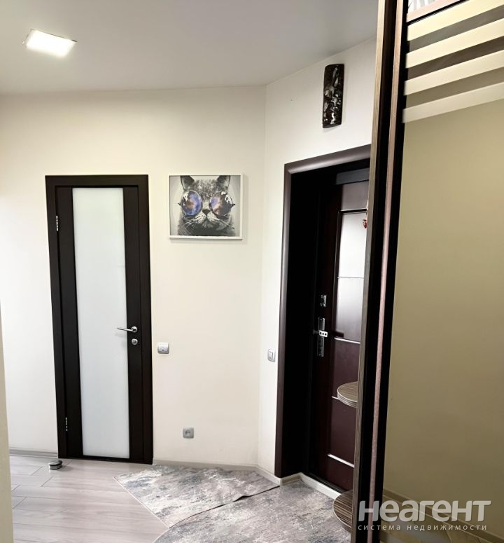 Продается 2-х комнатная квартира, 60 м²