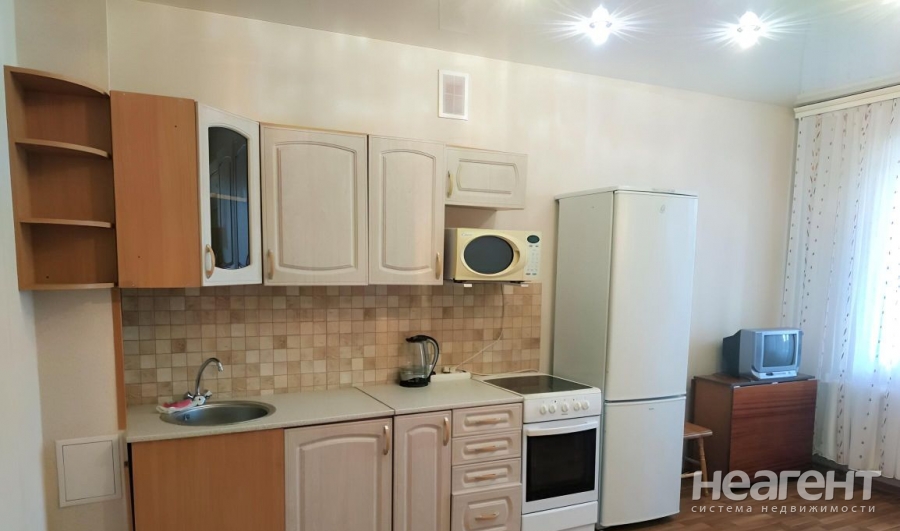 Продается 2-х комнатная квартира, 65,7 м²