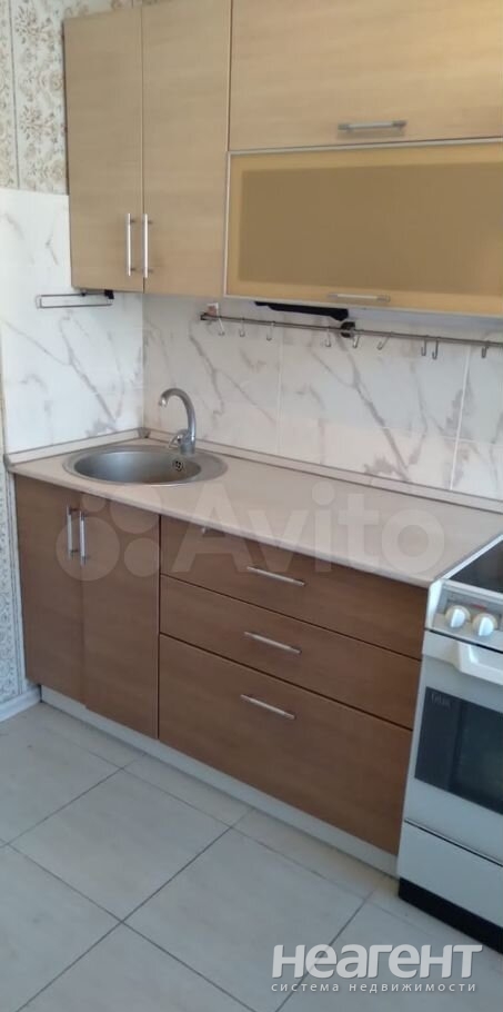 Продается 1-комнатная квартира, 36,8 м²