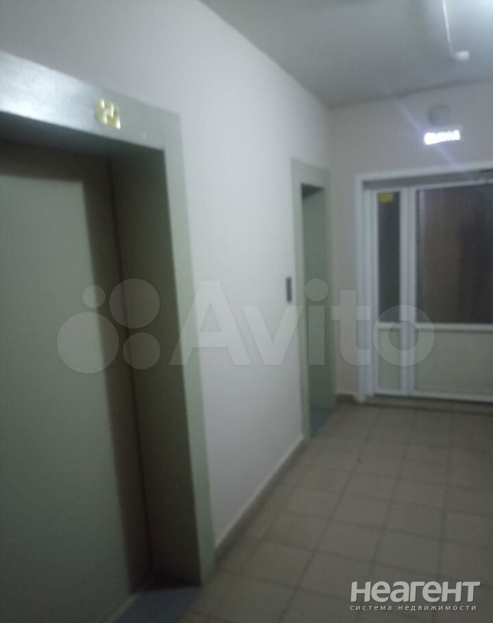 Продается 1-комнатная квартира, 46 м²