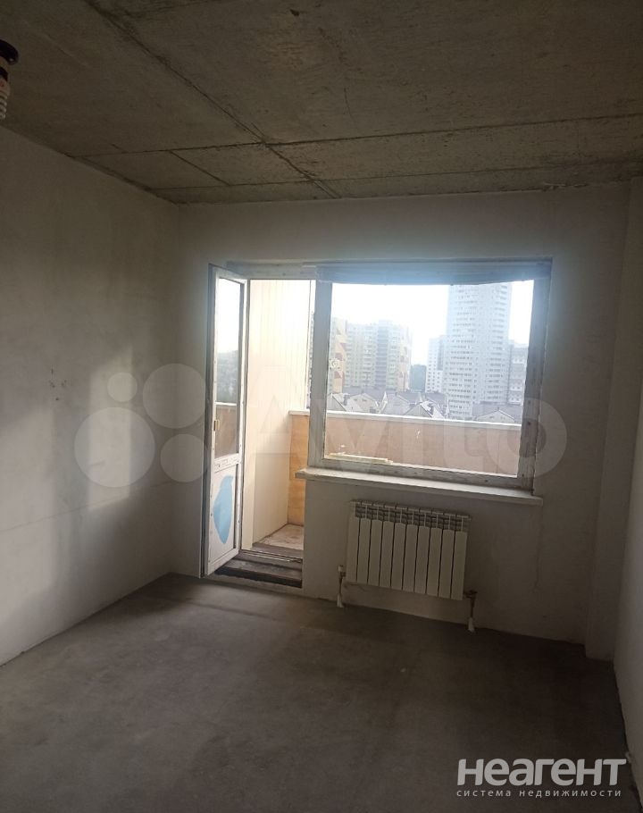 Продается 1-комнатная квартира, 46 м²