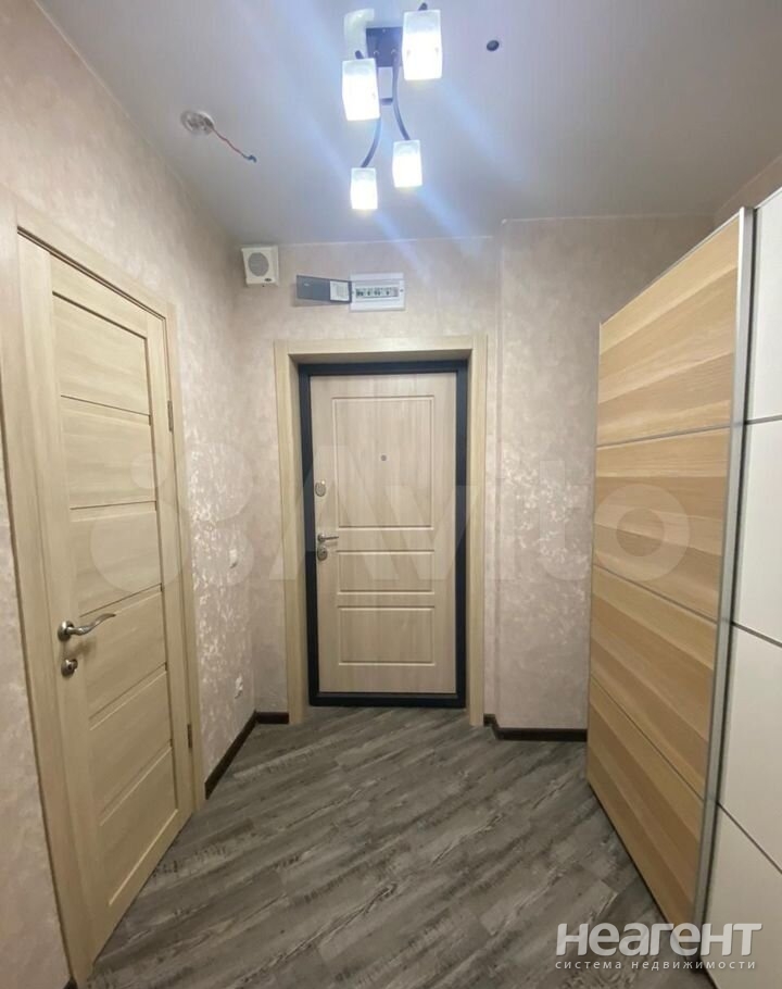 Продается 1-комнатная квартира, 28 м²