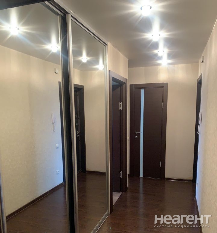 Продается 3-х комнатная квартира, 62 м²