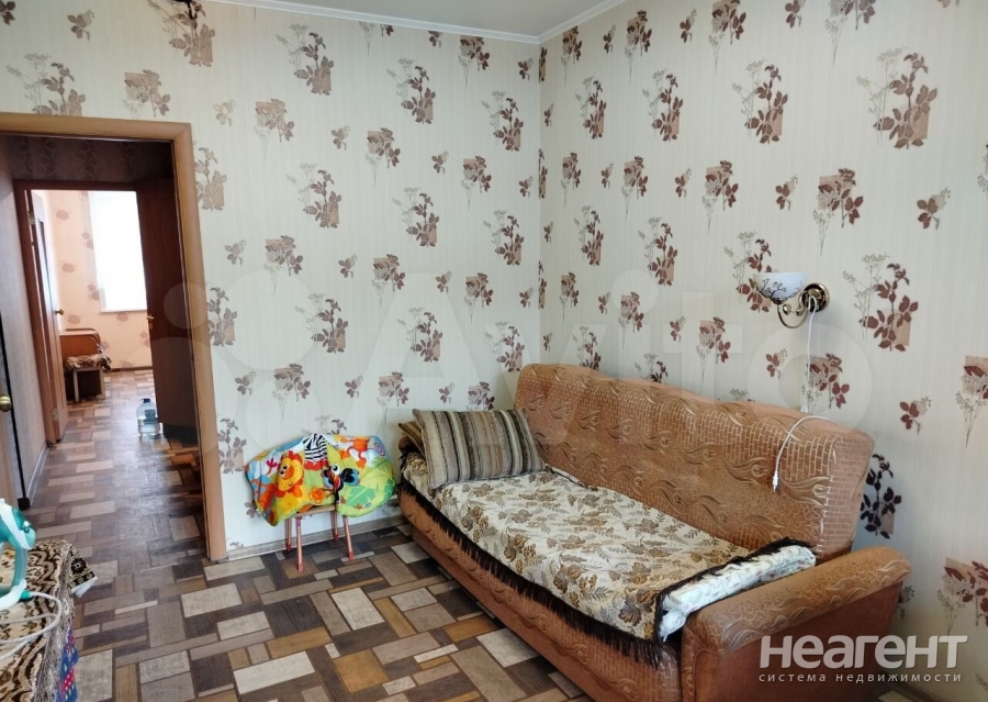 Продается 3-х комнатная квартира, 64 м²