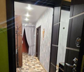 Продается Многокомнатная квартира, 77,6 м²