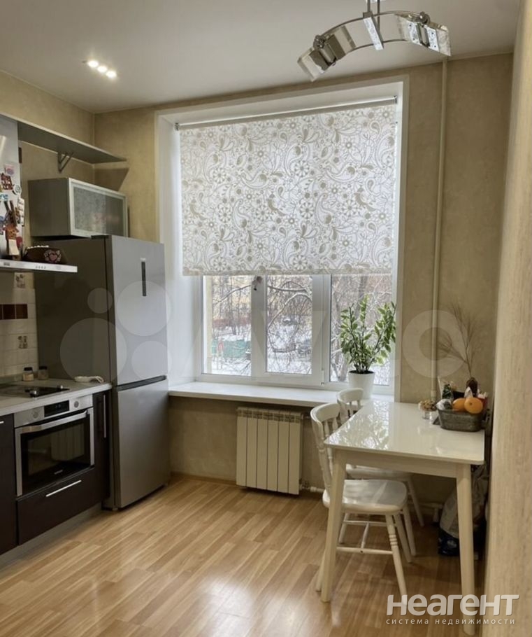 Продается 2-х комнатная квартира, 56 м²